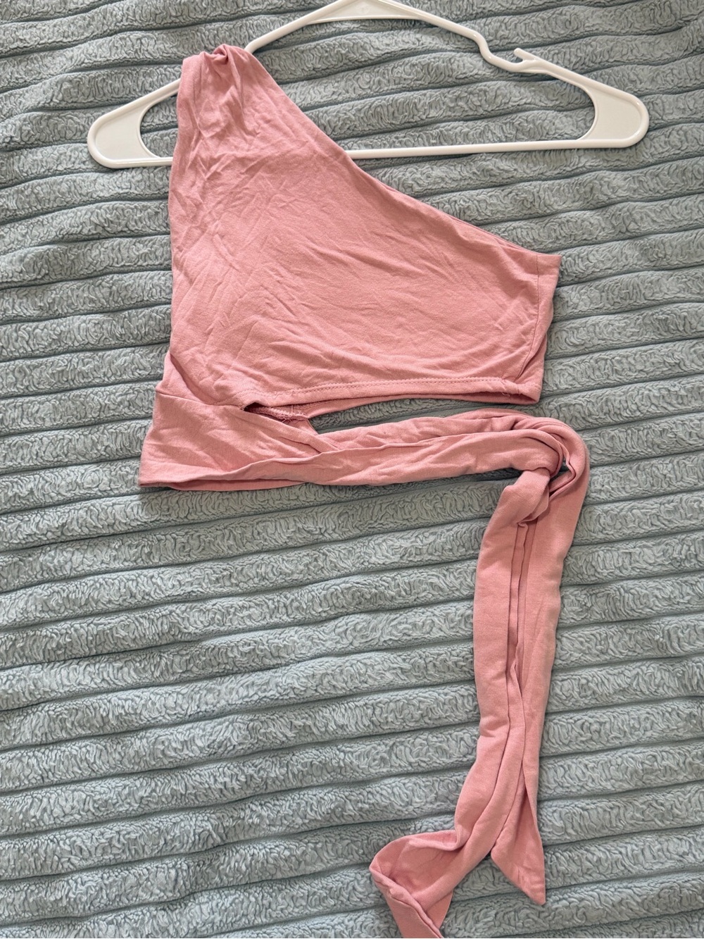 One-Shoulder Wrap Crop Top in Dusty Pink